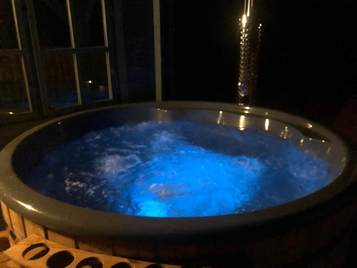 Вілла Highland Cabin - Relaxing Hot Tub Інвернесс Екстер'єр фото